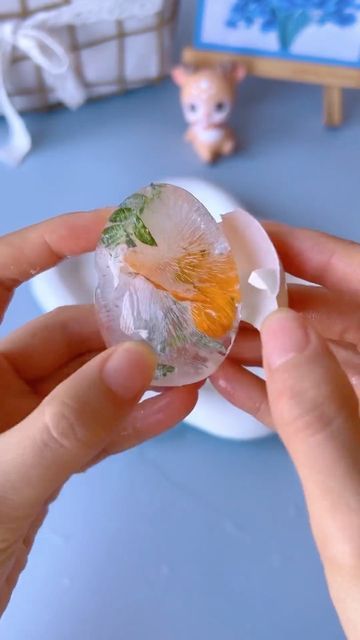 Ice Crafts, Fun Diy Projects, Egg Shell, Egg Crafts, Dry Flowers, Snacks Für Party, Egg Art, Cool Diy Projects, Fun Diy