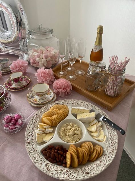 Birthday Afternoon Tea Party Ideas, Pink Tea Party Food, Cute Tea Party Aesthetic, Pink And White Tea Party, Sweet 16 High Tea Party Ideas, Tea Party Core, Pink Tea Party Birthday, Coquette Birthday Party Aesthetic, Coquette Party Aesthetic