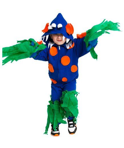 DIY Halloween costumes ideas - Sea Monster costume Homemade Kids Halloween Costumes, Sea Monster Costume, Homemade Halloween Costumes For Kids, Halloween Costumes Kids Homemade, Creative Halloween Costumes Diy, Make Your Own Costume, Kids Halloween Costumes, Handmade Halloween Costumes, Monster Costume