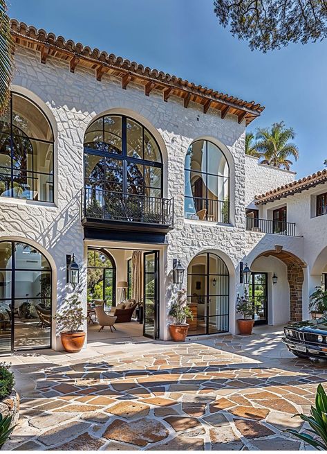 Dream House Aesthetic, Aesthetic Apartment, Spanish Villa, Mediterranean Style Homes, Internal Courtyard, Spanish Style Home, Spanish Style Homes, Timeless Luxury, Dream House Rooms