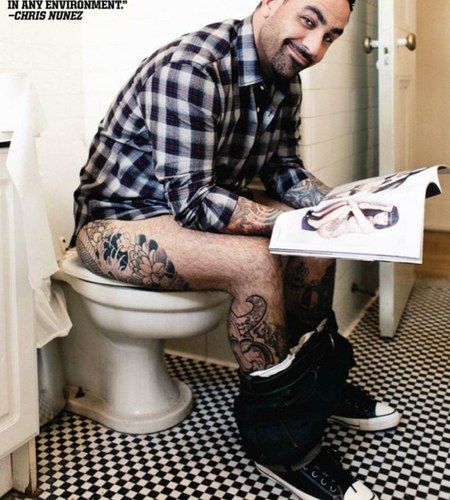 Dad & Mom   "Chris Nunez. Even hott on the shitter." Whoever put this caption is hilarious. Chris Nunez Tattoos, Chris Nunez, Tatu Baby, Ink Master Tattoos, Mario Tattoo, Miami Tattoo, Mr Perfect, Inked Magazine, Ink Master