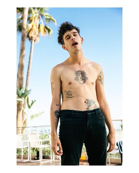 Matt Healy Hair, Matt Healy Tattoos, Matty Healy Photoshoot, The 1975 Me, Matty 1975, Matthew Healy, George Daniel, Matt Healy, Respect People