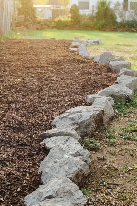 Garden Bed Rock Edging, Raised Garden Beds Stone Rock Border, Planter Rock Garden, Garden Rock Edging, Rocks Around Garden Beds, Wood Garden Bed Edging, Rock Edge Flower Bed Garden Borders, Rock Edged Flower Bed, Natural Stone Garden Border