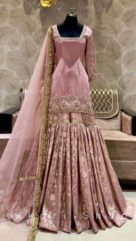 Wedding Sharara Bridal, Garara Dress, Trending Summer Nails, Desi Wedding Dresses, Latest Bridal Dresses, Traditional Indian Dress, Wedding Mehndi, Pakistani Wedding Outfits, Pakistani Fancy Dresses