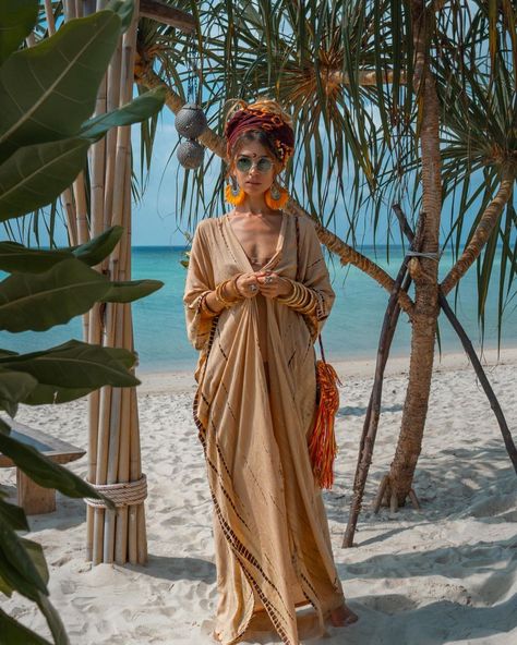 ALISA BELOCHKINA on Instagram: “It’s only 5 days left till spring🌿💧 comes. The snow in Ukraine will start melting and here we will die from the heat cause of the hot…” Alisa Belochkina, Bohemian Summer Beach Abaya, Bohemian Halter Neck Dress As Beach Cover-up, Bohemian Long Sleeve Thobe As Beach Cover-up, Zara Bohemian Maxi Dress As Beach Cover-up, 5 Days Left, Zara Bohemian Beach Cover-up Dress, Day Left, Spring Is Coming