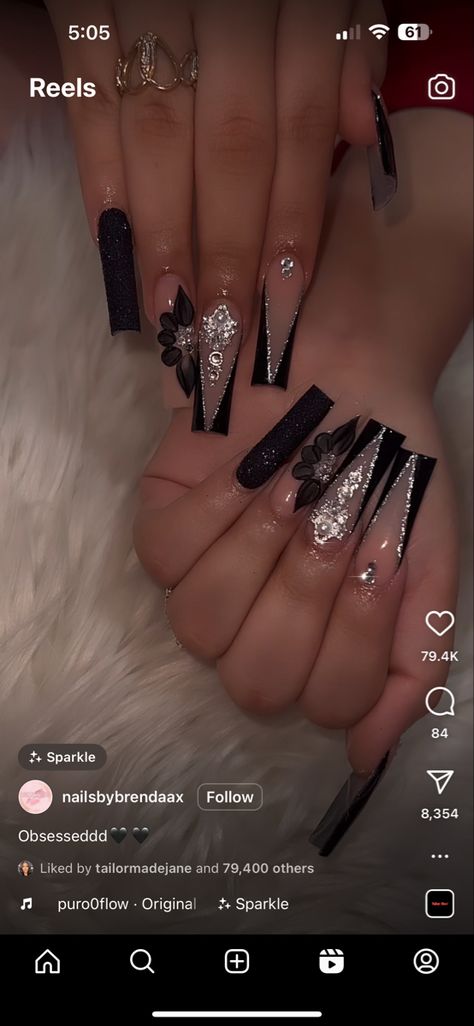 Black Wedding Nails, Black Prom Nails, Black Silver Nails, Silver Acrylic Nails, Quince Nails, Prom Nails Silver, Quinceanera Nails, Silver Nail Designs, White And Silver Nails