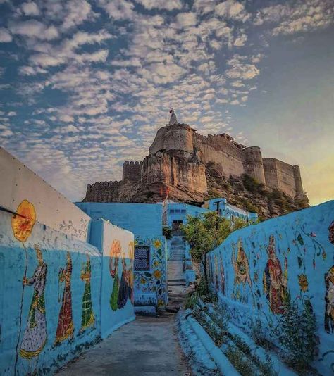 Google Lens Jodhpur Aesthetic, Rajasthan Photo, Jodhpur Jaisalmer, Creative Snapchats, Beautiful Palace, Mehrangarh Fort, Jaipur Travel, 1 Day Trip, Mount Abu