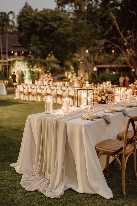 All White Rustic Wedding, Garden Wedding Table Setting, Chic Rustic Wedding, Destination Wedding Cost, Romantic Table Setting, 2024 Inspiration, Barbecue Party, Outdoor Dinner, Senior Night