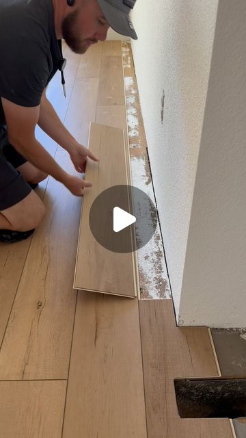 Nw Brothers Construction on Instagram: "Scribing the wall for perfect expansion gap #reels #construction #diy #remodel #lvp #lvt #hardwood #laminate #flooring #carpentry" Coretec Lvp Flooring, Diy Laminate Flooring, How To Install Laminate Flooring, Staining Oak, Staining Oak Cabinets, Laminate Flooring Diy, Grandma House, Floor Skirting, Laying Laminate Flooring