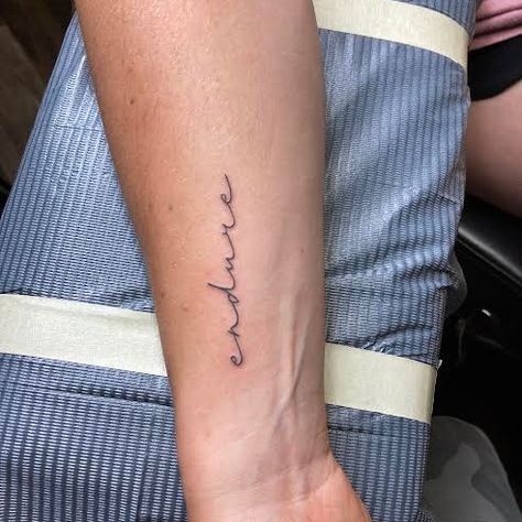 "endure" small tattoo lettering #tattoo #letteringtattoo #smalltattoo Endure Tattoo, Endurance Tattoo, Relentless Tattoo, Typography Tattoo, Summer Wishlist, Lettering Tattoo, Line Work Tattoo, Small Tattoo, Tattoo Lettering