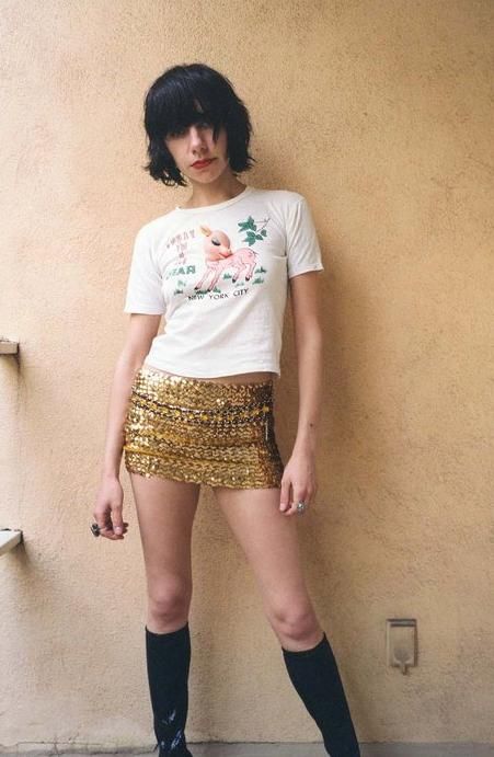 PJ Harvey Mini Skirts, Pj Harvey, Style Icon, Autumn Summer, Cool Outfits, A Woman, Autumn Fashion, Style Inspiration, Street Style