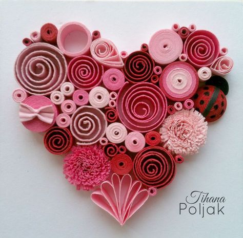 Heart Art Projects, Valentines Bricolage, Arte Quilling, Desain Quilling, Paper Quilling Patterns, Quilled Paper Art, Quilled Creations, Quilling Craft, Quilling Paper Craft