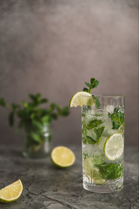 Refreshing mojito Mojito Glass, Mojito Cocktail, Long Drink, Mojito, Crystal Glass, Glass Vase, Bar, Crystals, Glass