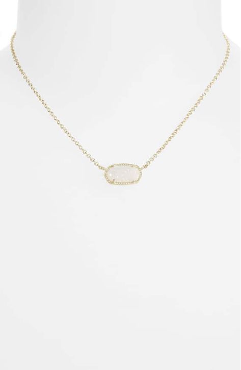 Must Have Wardrobe Essentials, Kendra Scot, Preppy Necklaces, Elisa Pendant Necklace, Kendra Scott Necklace Elisa, Spring Wardrobe Essentials, Kendra Scott Elisa, Filigree Pendant Necklace, Preppy Jewelry