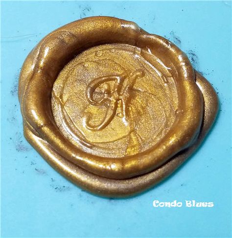 Hot Glue Wax Seal Diy, Hot Glue Wax Seal, Wax Seals Diy, Scrapbooking Wedding, Diy Wax, Gilding Wax, Sealing Wax, Glue Sticks, Creative Blog