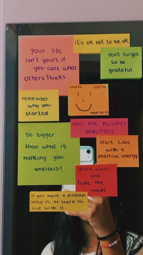 Sticky Notes Quotes Motivation, Sticky Notes Ideas Wall Bedroom, Sticky Note Affirmations, Sticky Note Wall, Sticky Notes Ideas, Sticky Notes Aesthetic, Sticky Notes Quotes, Motivational Notes, Exam Motivation