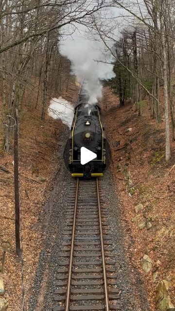 Rail Brothers on Instagram: "Getting smoked on the Hometown Grade! 2102 charges up the Hometown Grade with a string of 50 hopper cars (and a caboose!) during test runs in April of 2022 after its recent rebuild. The big 4-8-4 northern engine was labeled as a T1 class locomotive by the Reading Railroad. It was originally built as a smaller 2-8-0 I-10 locomotive before being rebuilt by the Reading shops during WWII into the 4-8-4 it is today. #readingandnorthern #steamtrains #stacktalk" Old Train Pictures, Locomotive Engine, Trains For Sale, Rail Train, Steam Engine Trains, Old Train, Electric Locomotive, Train Pictures, Diesel Locomotive