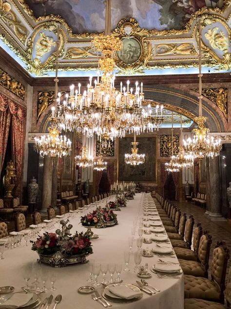 بيوت ملكية, Ballroom Aesthetic, Architecture Baroque, Palace Interior, Castle Aesthetic, Castles Interior, Royalty Aesthetic, Royal Aesthetic, Castle House