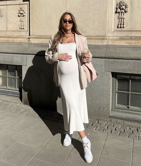 Chic Pregnancy Style, Pregnacy Fashion, Summer Pregnancy Outfits, Prego Outfits, Spring Maternity Outfits, Casual Maternity Outfits, Winter Maternity Outfits, Cute Maternity Dresses, Maternity Clothes Summer