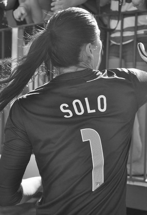 Love Hope Solo Hope Solo, Football, Solo Wallpaper, Female Soccer, Outdoor Store, Soccer Player, Womens Soccer, Salt, Sports Jersey