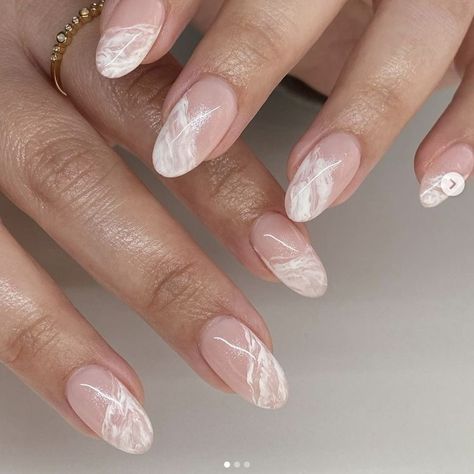 Subtle Nail Art, Milky Nails, Subtle Nails, Glamorous Nails, Almond Acrylic Nails, Neutral Nails, Beach Nails, Prom Nails, Minimalist Nails