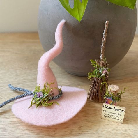 Updates from WandsandWillows on Etsy Pink Witch Hat, Pink Witch, Mermaid Toys, Fairy Stuff, Halloween Fairy, Witch Diy, Mermaid Diy, Adornos Halloween, Halloween Miniatures