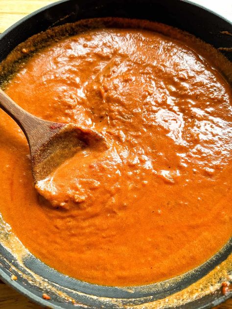 Easy Tomato Cream Sauce - Cook Fast, Eat Well Red Creamy Pasta Sauce, Red Pasta Sauce Recipes Easy, Creamy Red Sauce Pasta, Red Sauce Pasta Recipes, Home Made Tomato Sauce, Creamy Red Sauce, Tomato Paste Sauce, Tomato Cream Sauce Pasta, Homemade Red Sauce