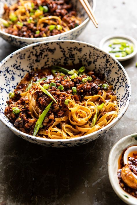 Better Than Takeout Dan Dan Noodles | halfbakedharvest.com #asian #takeout #easyrecipes #dinner Takeout Noodles, Half Baked Harvest Recipes, Dan Dan Noodles, Resep Pasta, Better Than Takeout, Harvest Recipes, Asian Inspired Recipes, Fettuccine Alfredo, Half Baked Harvest