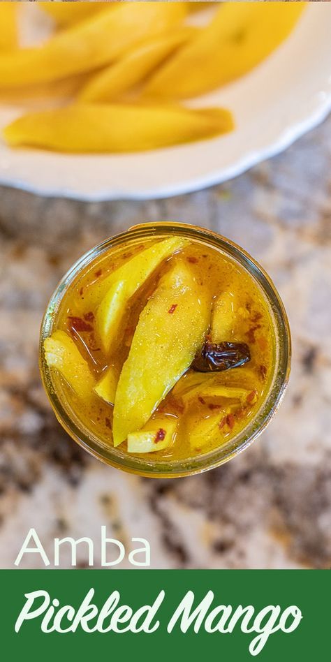 Pickled Mango Recipe, Pickle Mango Recipe, Mango Chutney Recipe, Shabbat Recipes, Pickled Fruit, Honduran Recipes, Pickled Mango, Mango Recipe, Mango Sauce