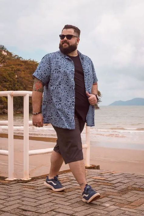 Embrace 2024's Top 20 Plus Size Men's Fashion: Bold Styles & Comfort-Fit Clothing Outfits For Big Guys, Big Mens Summer Fashion, Chubby Guy Outfits, Plus Size Men Outfits, Plus Size Man Fashion, Big Man Style, Chubby Men Fashion, Outfits For Big Men, Mens Plus Size Fashion