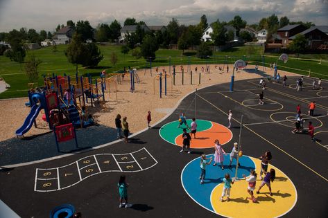 Mountain View Elementary School-Colorado Landscape Architecture Firm | Design Concepts School Landscaping, Background Images Landscape, School Playground Design, School Outdoor Area, Elementary School Playground, Community Playground, Cool Playgrounds, Outdoor Learning Spaces, Playground Areas