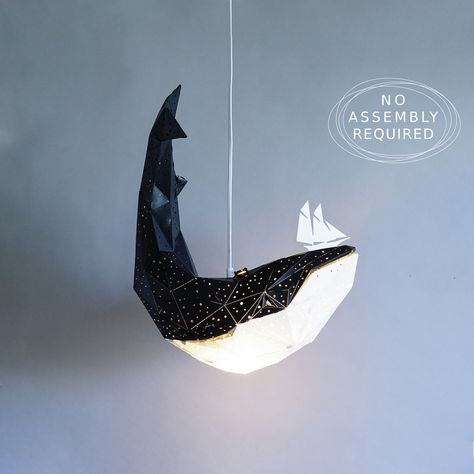 Lamp Origami, Diy Hanger, Whale Lamp, Origami Lights, Geometric Lampshade, Lamp Nursery, Unique Pendant Lights, Pendant Lampshade, Origami Lamp