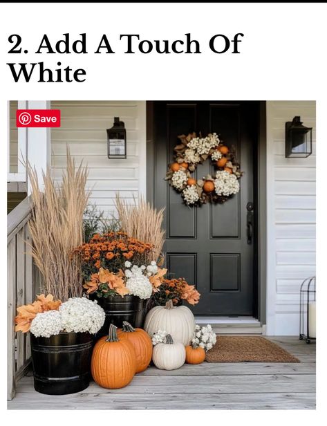 Black And White Fall Porch Decor, Fall Front Stoop, Small Fall Porch Decorating Ideas, Simple Fall Front Porch, Fall Front Porch Decor, Front Steps, Fall Front Porch, Fall Front, Fall Porch