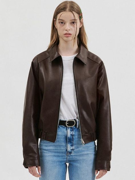 Movie Fashion Outfits, Leather Jacket Outfits, Fall Capsule Wardrobe, W Concept, Fashion Mistakes, Brown Leather Jacket, 10 Pounds, Work Attire, Winter Fashion Outfits