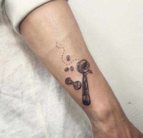 Black Outline Coffee Tattoo Espresso Tattoo, Latte Art Tattoo, Coffee Tattoo Ideas, Tato Dada, Coffee Tattoo, Coffee Tattoos, Coffee Barista, Coffee Wallpaper, Coffee Painting