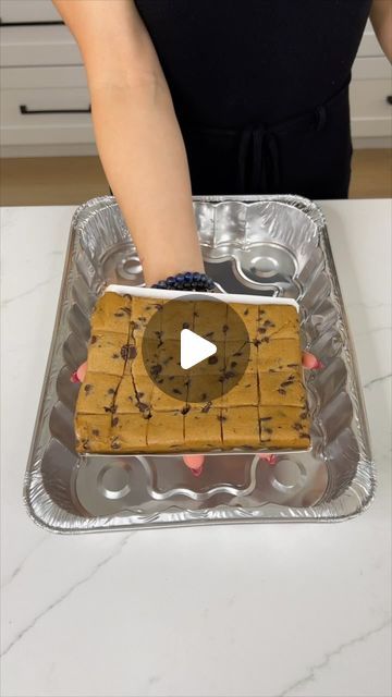 Allie Sparks on Instagram: "The ULTIMATE cookie bar dessert!   #desserts #easyrecipes #yummy #fun" Deserts With Cookie Dough, Cookie Bottom Dessert, Dessert Recipes For A Party, Fun Camping Desserts, Easy Cookie Desserts, Smores Cookie Bars Easy, Easy Birthday Treats For Adults, Pre Made Cookie Dough Recipes, Tailgate Dessert Ideas