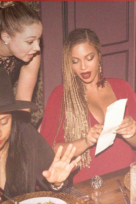 Naturally, Beyoncé Ordering Food at a Restaurant Has Become a Meme Braids Beyonce, New Braids, Small Cornrows, Beyonce Braids, Hair Braid Patterns, Braided Hairstyles For Black Women Cornrows, Try On Hairstyles, Box Braids Hairstyles For Black Women, Braids Hairstyles Pictures