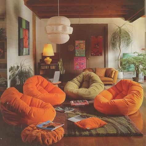 Retro 70s Apartment, 70s Inspired Furniture, 60s Inspired Home Decor, 60s 70s Interior Design, 70s Hangout Room, 70s Basement Aesthetic, 70s Interior Design Bedroom, 70s Style Living Room, 70s Inspired Home