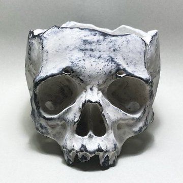 Clay Skull, Sugar Skull Decor, Skull Sculpture, Real Skull, High School Art Projects, Skull Wall Art, Art Attack, Sugar Skull Art, Ceramic Ideas