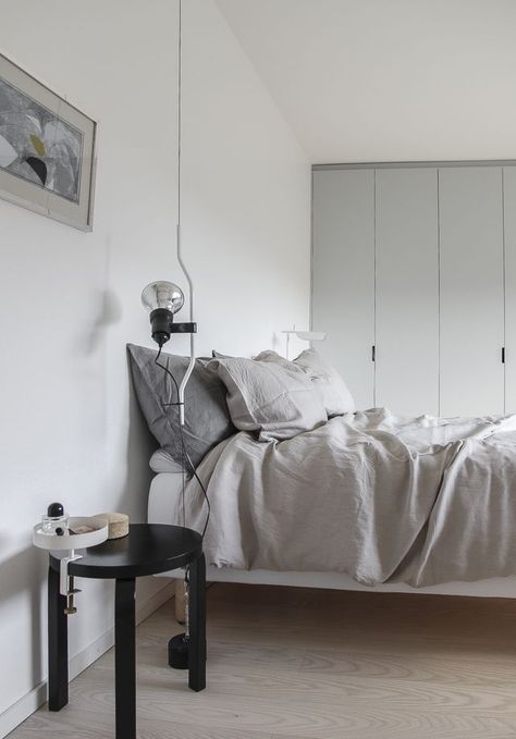 f r i d a y & fresh linen Beige Paint Colors, Interior Design Examples, Minimal Interior Design, Grey Linen Bedding, Bed Linen Design, Bedding Sets Online, Bed Linens Luxury, Minimalism Interior, Bed Sets