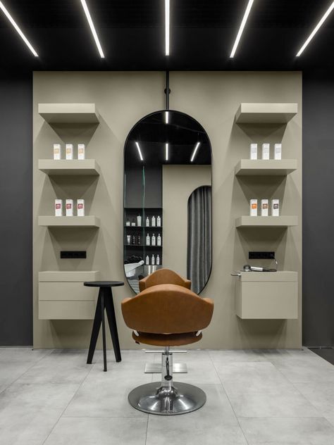 Hair Salon Stations, Barbershop Design Interior, Hair Salon Interior Design, Salon Interior Design Ideas, Small Salon, Barber Shop Interior, Home Hair Salons, Salon Mirrors, Hair Salon Design