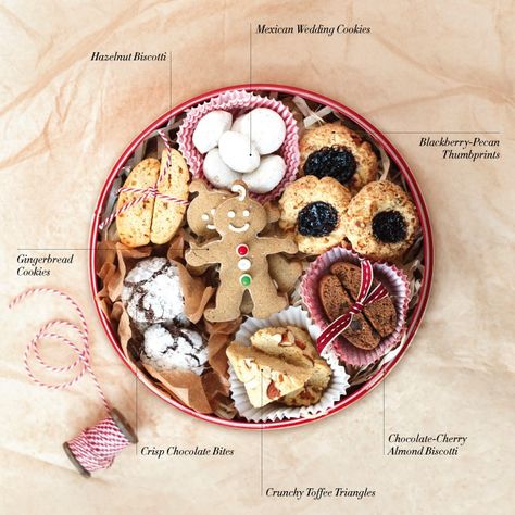 How to build the perfect cookie tin. Cookie Gift Packaging, Christmas Cookie Boxes, Cookies Box, Christmas Cookie Box, Tin Recipes, Mexican Wedding Cookies, Christmas Cookies Gift, Cookie Tin, Christmas Cookie Exchange