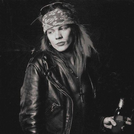 Rose Leather Jacket, Rosé 90s, Axel Rose, Primal Scream, Duff Mckagan, Peter Steele, Roger Taylor, Glam Metal, Axl Rose