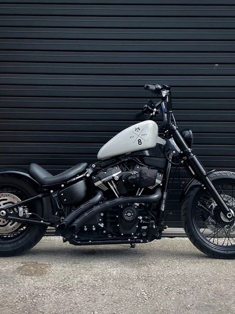 Harley-Davidson FXBB Street Bob ‘Talon’ by Limitless Customs Street Bob Custom, Harley Davidson Street Bob, Harley Street Bob, Road King Harley Davidson, Breakout Harley Davidson, Harley Davidson Road King, Harley Fatboy, Road King Custom, Harley Davidson Fatboy