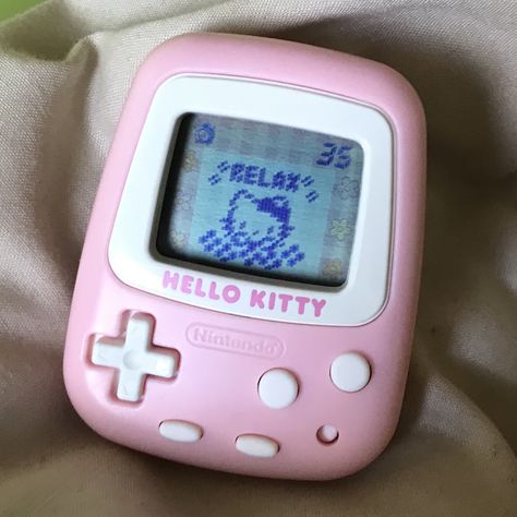 Hello Kitty reminds you all to take some time off to relax! Kawaii Tamagotchi, Giga Pet, Kitty Aesthetic, Hello Kitty Aesthetic, Retro Gadgets, Virtual Pet, Hello Kitty My Melody, Hello Kitty Pictures, Hello Kitty Items