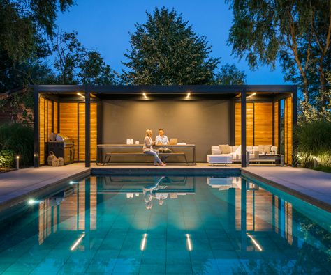 Terrasse Med Tak, Pool Gazebo, Moderne Pools, Atrium Design, Backyard Shade, Outdoor Pavilion, Pool Cabana, Modern Pools, Backyard Pool Designs