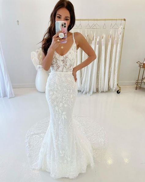 Nancy's Bridal Boutique on Instagram: "Too good to be true?! Remi’s effortlessly sexy silhouette, iconic lace and statement train will have you looking and feeling flawless on your wedding day🤩 #wedding #weddingdress #bride #modernweddingdress #fittedweddingdress #laceweddingdress #sexyweddingdress #madewithlovebridal #mwl #weddinginspiration #bridalgown #mwlremi #weddingfashion #weddingstyle #shesanancysbride" Cottage Wedding, Too Good To Be True, Fitted Wedding Dress, Modern Wedding Dress, Day Wedding, Dream Wedding Dresses, Bridal Boutique, On Your Wedding Day, Mermaid Wedding Dress