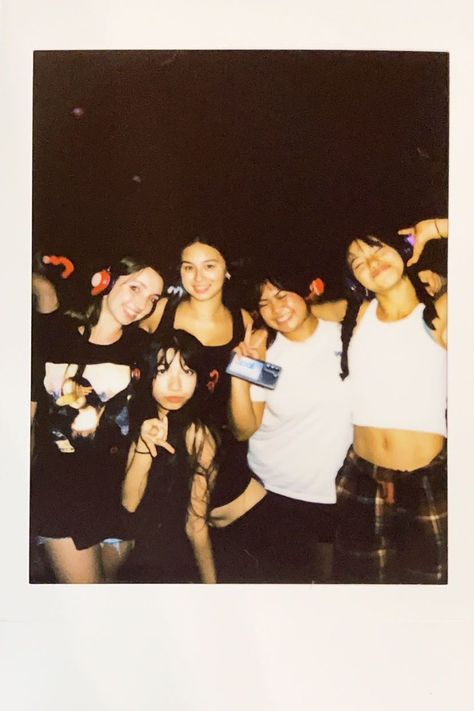 Aesthetics Friends Group, Group Polaroid Pictures, Silent Disco Aesthetic, Friend Group Polaroid, Polaroid Pictures Friends, Party Group Pictures, Group Of 5 Friends Aesthetic, Aesthetic Group Of Friends, Class Pictures Ideas Group