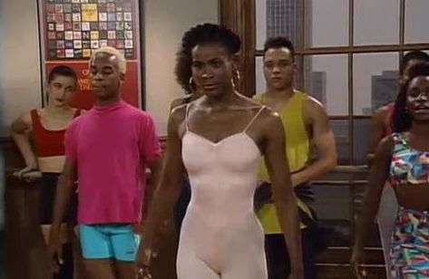 The 18 Best Black Female TV Characters of All Time Aunt Viv Fresh Prince, Fresh Prince Dance, Janet Hubert, Aunt Viv, Everybody Dance Now, Fresh Prince Of Bel Air, Prince Of Bel Air, Army Women, Millenial Fashion