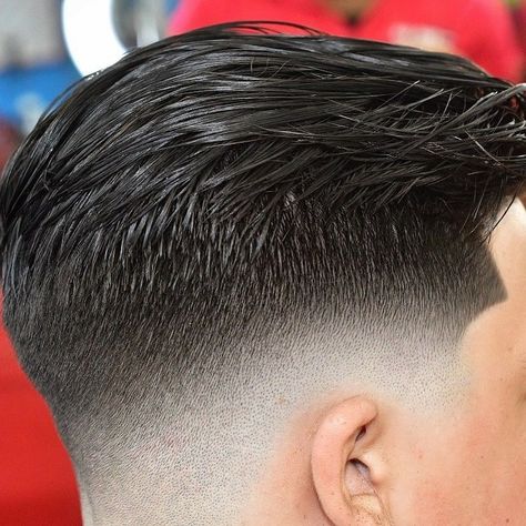 Men Haircut Mid Fade, Medium Fade Mens Haircut, Outfit Ideas For Men Summer, Men Casual Summer Outfits, Men Summer Outfit Ideas, Outfit Ideas For Men Casual, Fade Bajo, Slick Back Fade, Casual Summer Outfits Men